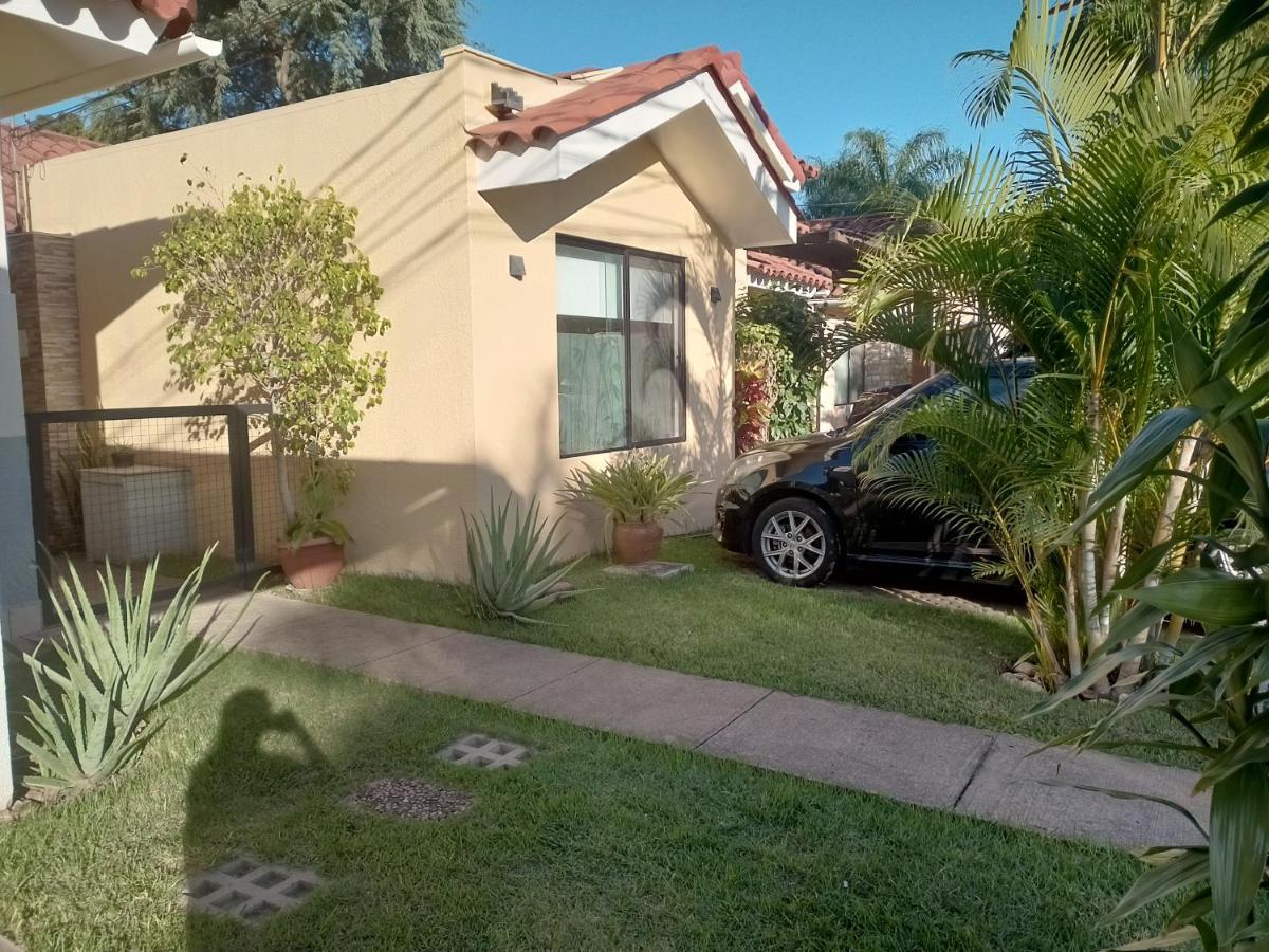 סנטה קרוז דה לה סיירה Pequeno Y Acogedor Departamento Con Garaje Y Recibe Pequenos Peluditos מראה חיצוני תמונה